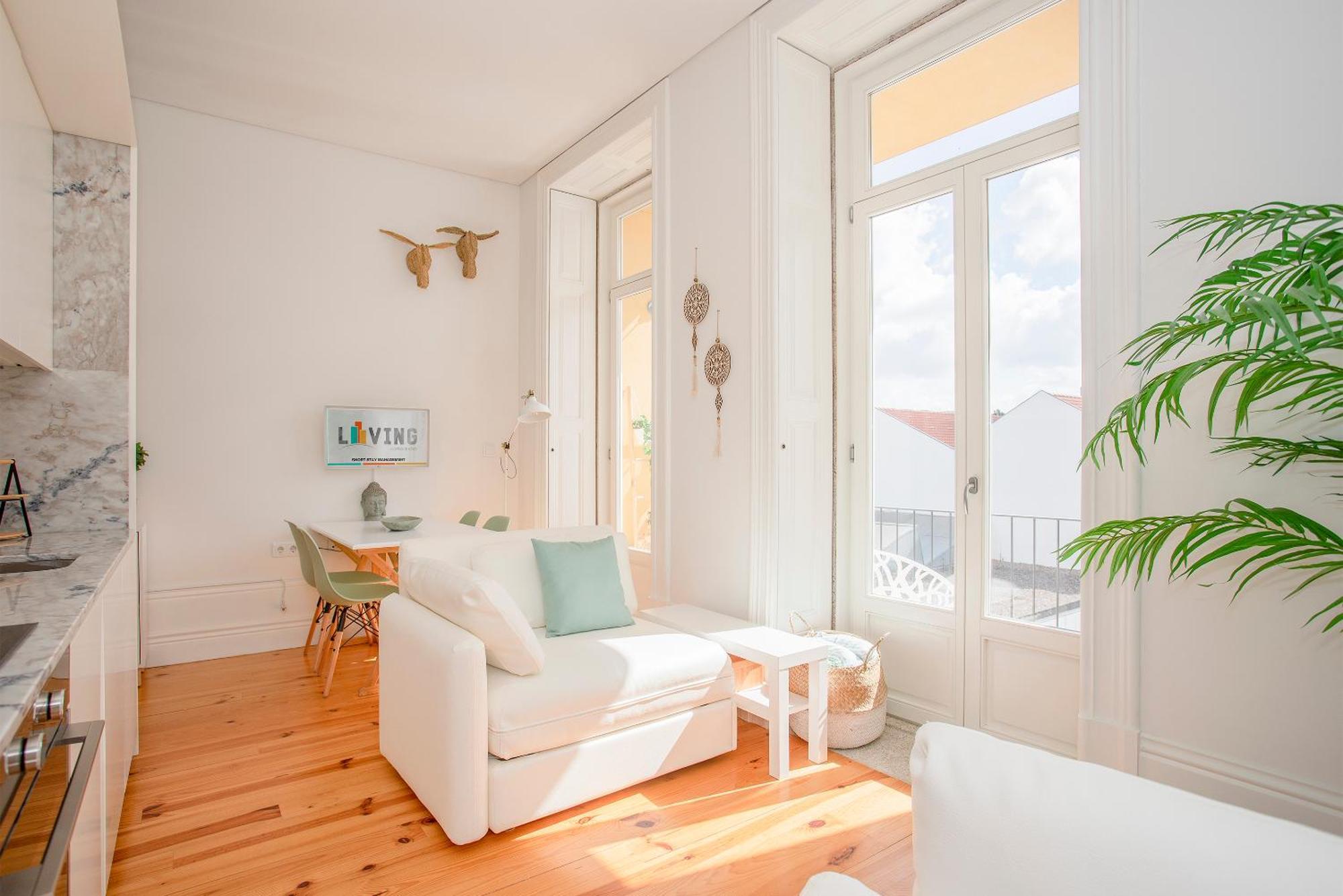 Liiiving In Porto - Downtown Balcony Studio Экстерьер фото