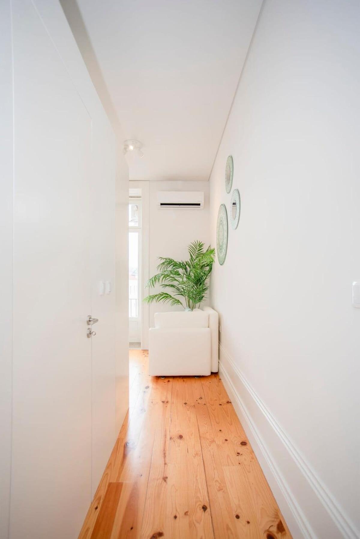 Liiiving In Porto - Downtown Balcony Studio Экстерьер фото
