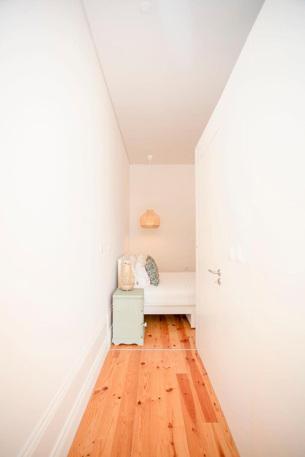 Liiiving In Porto - Downtown Balcony Studio Экстерьер фото